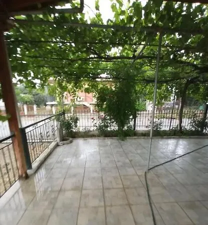 Apartment Kolhida *