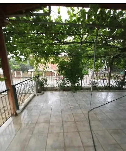 Apartment Kolhida *